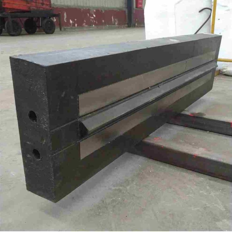 impact crusher blow bar parts